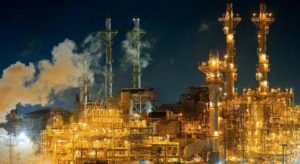 Pandemia faz Petrobras pedir desembolso de US$ 8 bilhões a bancos