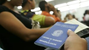 Trabalho no Nordeste: pandemia reflete na maior queda da renda