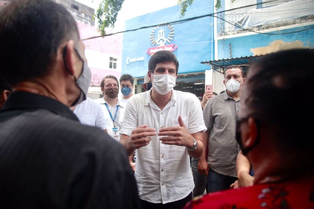 Mercado de São José: João Campos anuncia reforma em meio a festas pelo aniversário da capital Mercado de São José