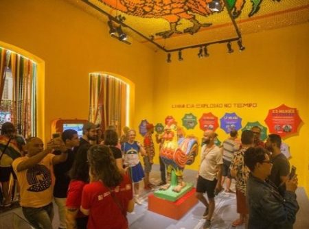 Galo da Madrugada é tema de mostra temporária no Paço do Frevo Galo da Madrugada é tema de mostra temporária no Paço do Frevo