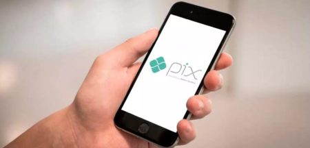 Pix de até R$ 850 para brasileiros: Governo aprova liberação Pix de até R$ 850 para brasileiros: Governo aprova liberação