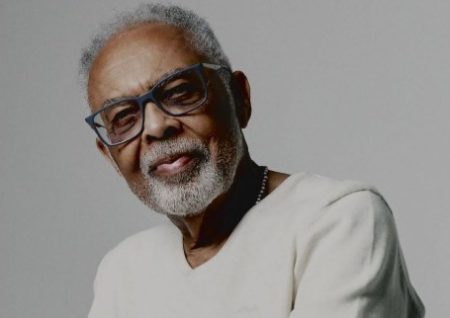 Gilberto Gil se apresentará no Carnaval do Recife