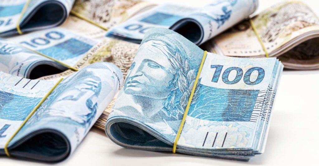 Governo estima salário mínimo de R$ 1.717 para 2027 em projeto enviado ao Congresso