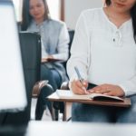 Senac abre 802 vagas gratuitas em cursos profissionalizantes em Pernambuco; inscrições vão até 17 de maio