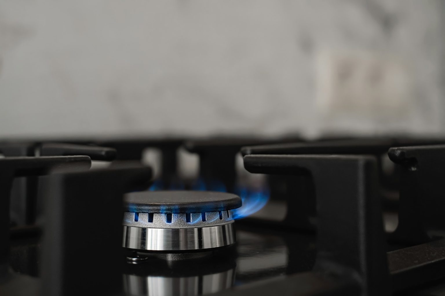 Gás do Povo amplia acesso ao gás de cozinha e beneficia milhões de famílias na Bahia Gás do Povo amplia acesso ao gás de cozinha e beneficia milhões de famílias na Bahia