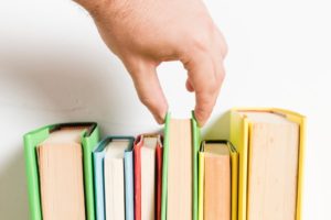MEC divulga resultado da avaliação de livros do PNLD para anos iniciais MEC divulga resultado da avaliação de livros do PNLD para anos iniciais