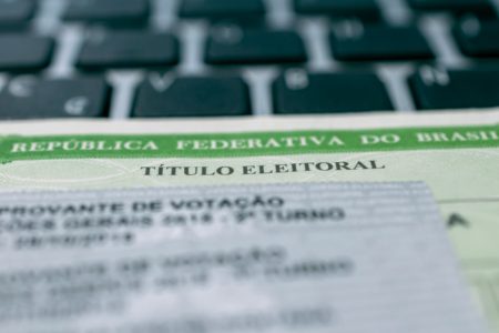 Raquel Lyra é reeleita em eleição para governador entre as mais acirradas de Pernambuco Raquel Lyra é reeleita em eleição para governador entre as mais acirradas de Pernambuco